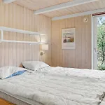 Gorgeous In Nexo With Kitchen 別荘 Vester Sømarken