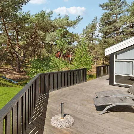 Gorgeous In Nexo With Kitchen Prázdninový dům Vester Somarken